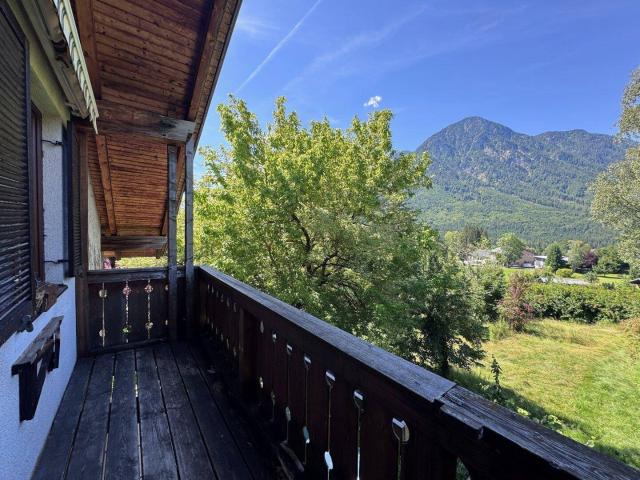 Großzügige 102 m² Wohnung mit Gartenanteil, Gartenhütte und Carport – absolute Ruhelage in Bad Aussee