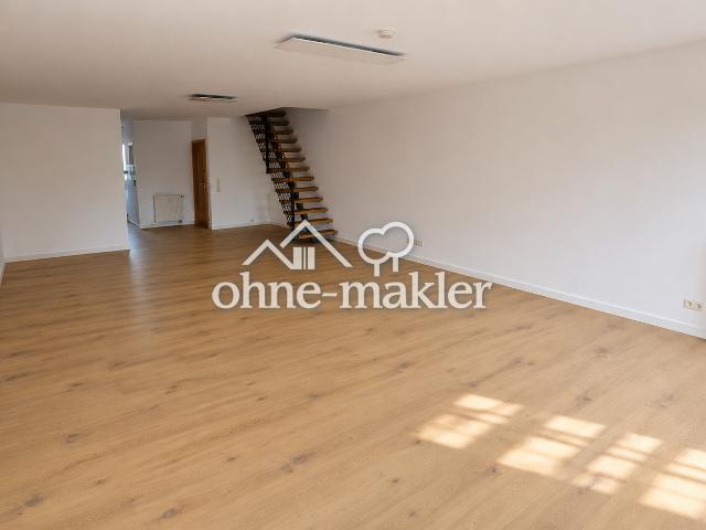 Großzügige 125 m² Maisonette im Bauhausstil – Loggia mit Weitblick – bezugsfrei ab sofort