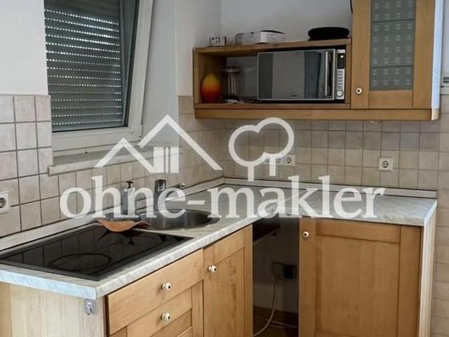 Großzügige 1 Zimmer Wohnung mit separater Küche und Gartenmitbenutzung