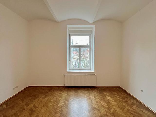 Großzügige 1 Zimmer Wohnung in Mariatrost Provisionsfrei!
