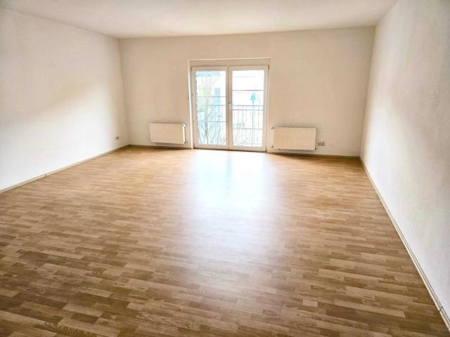 Großzügige 1,5 Zimmer Whg am Hauptplatz Jennersdorf