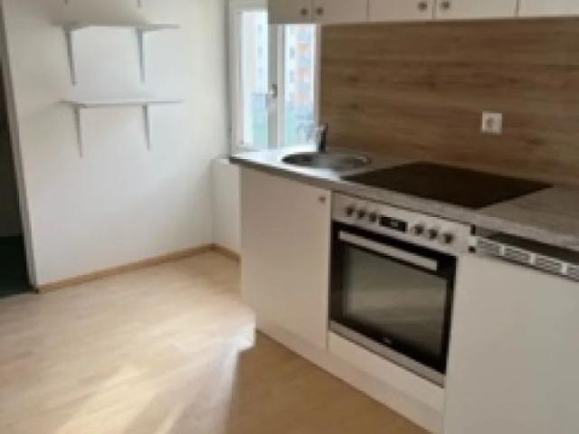 Großzügige 1,5 Zimmer Wohnung mit Balkon im Bezirk Lend!