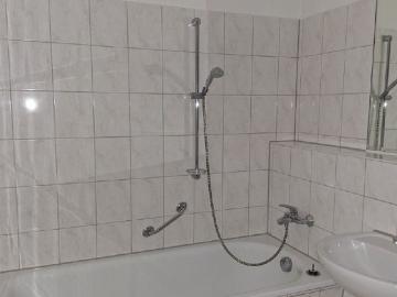 Großzügige 2 Raumwohnung mit Terrasse