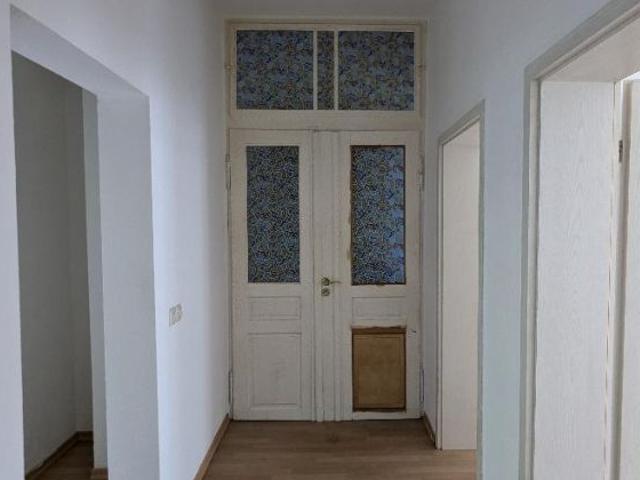 Großzügige 2 Raum Wohnung mit sep. Küchenraum