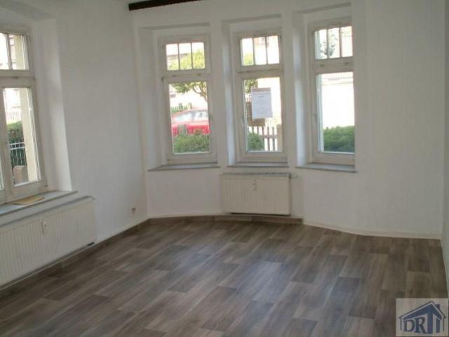 Großzügige 2 Raum Whg. mit Balkon