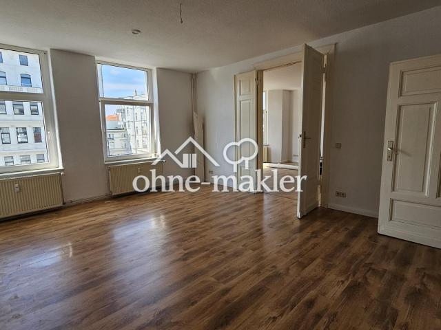 2 Zi WG wohnung, mit Einbau Küche, zentrumsnah, sehr hell