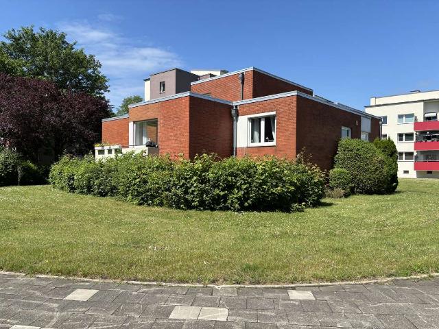 Großzügige 2 Zimmer Whg. mit Balkon in gefragter, ruhiger Lage RÖMBKE IMMOBILIEN KG