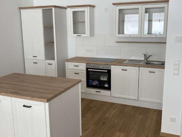 Großzügige 2 Zimmer Wohlfühl Neubau Wohnung im Herzen von Göppingen