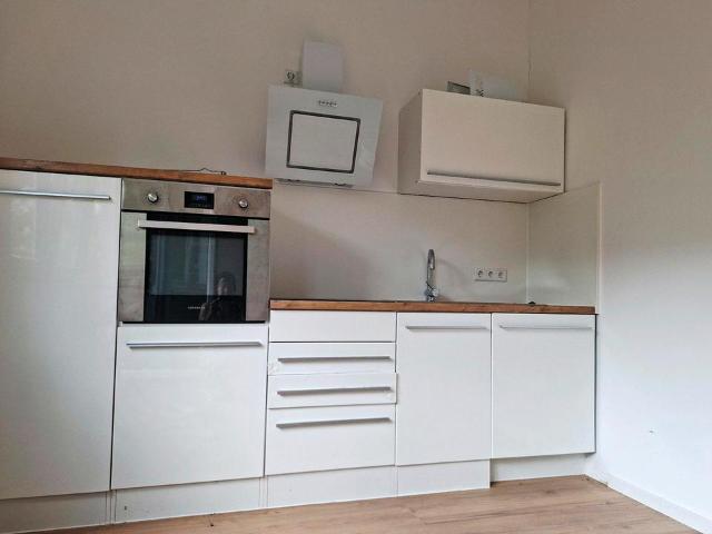 Großzügige 2 Zimmer Wohnung mit Terrasse
