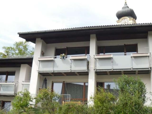 Großzügige 2 Zimmer Wohnung mit Terrasse in Bad Aibling