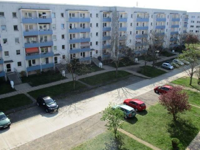 großzügige 2 Zimmer Wohnung mit Balkon