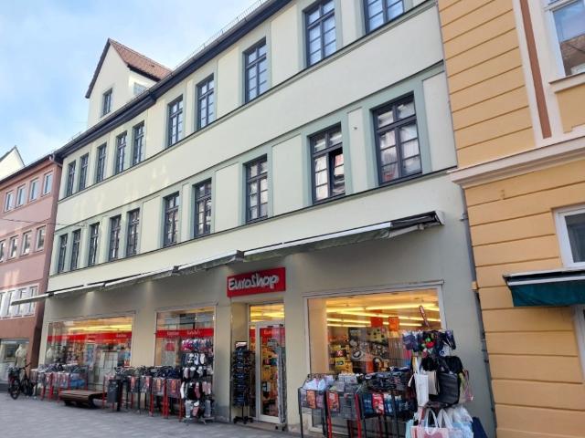 Großzügige 2 Zimmer Wohnung mit Balkon