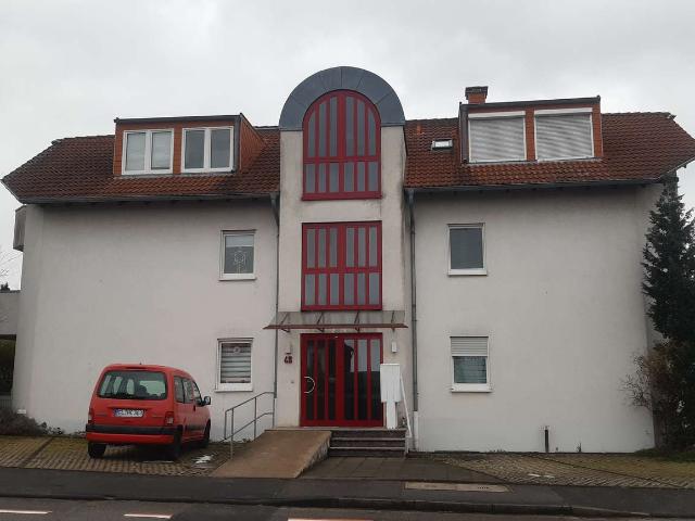 Großzügige 2 Zimmer Wohnung mit Balkon in Bergisch Gladbach
