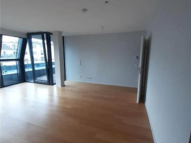 Großzügige 2 Zimmer Wohnung mit Dachterrasse im 2. Bezirk in Wien!