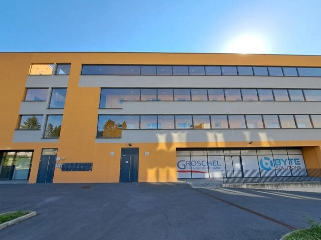 Großzügige 2 Zimmer Wohnung mit großem Balkon in Innenhoflage | Kärntner Straße 538 Top 21