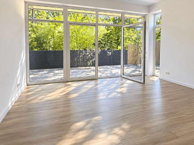 Großzügige 2 Zimmer Wohnung mit Sonnenterrasse
