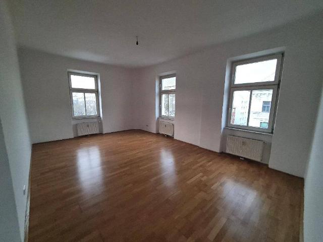 Grosszügige, 2 Zimmer Wohnung Befristet bis zum 31.05.2027 vermietet
