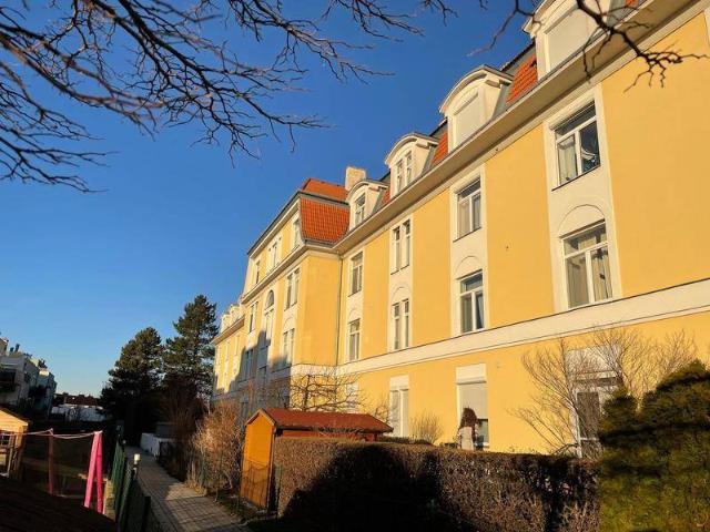 großzügige 2 Zimmer Wohnung im 1. Liftstock in guter Lage von Fischamend