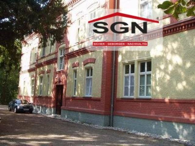 Großzügige 2 Zimmer Wohnung, 85 m², EG, gemütlich mit Holzofen in Schönau!