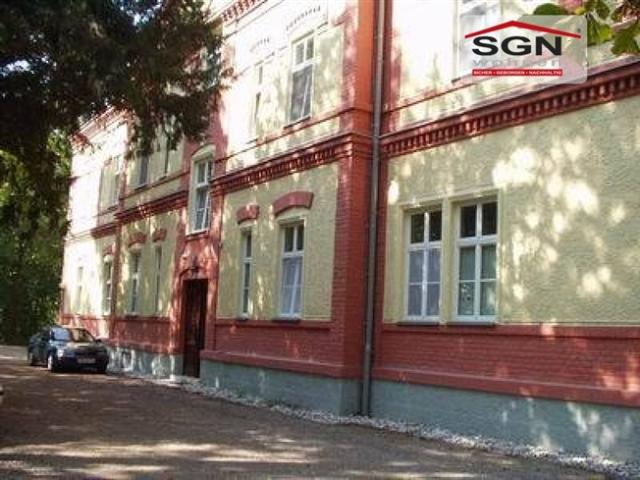 Großzügige 2 Zimmer Wohnung, 85 m², EG, gemütlich mit Holzofen in Schönau!
