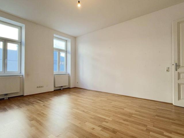 Großzügige 2 Zimmer Altbauwohnung | unbefristet | Nähe U3 Schweglerstraße