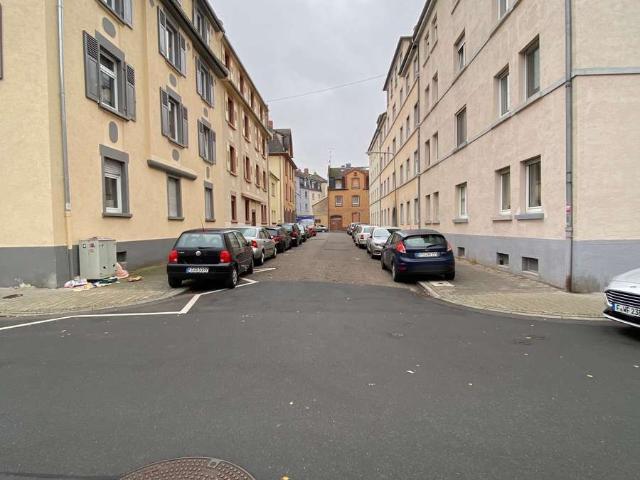 Großzügige 2 Zimmer Dachgeschosswohnung mit offenem Wohnkonzept
