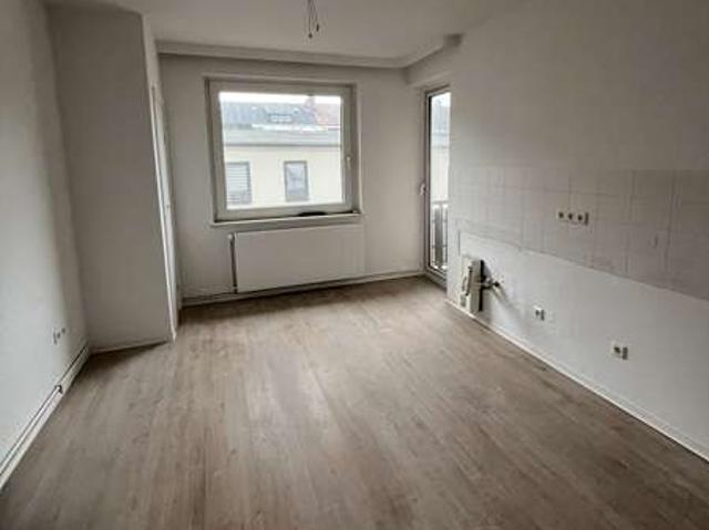 großzügige 2 Zimmerwohnung mit 2 Balkonen