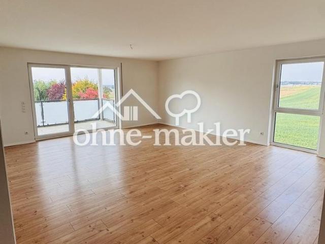 Großzügige 2,5 Zimmer Obergeschosswohnung mit Balkon in Hemau