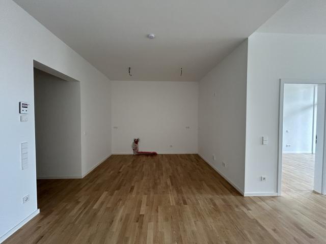 Großzügige 2,5 Zimmer EG Wohnung mit Terrasse zu vermieten! Erstbezug