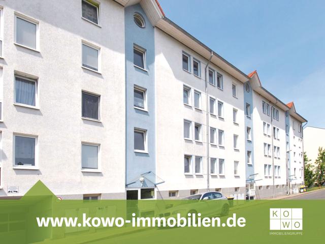 Großzügige 2,5 Zimmer Wohnung mit Balkon!