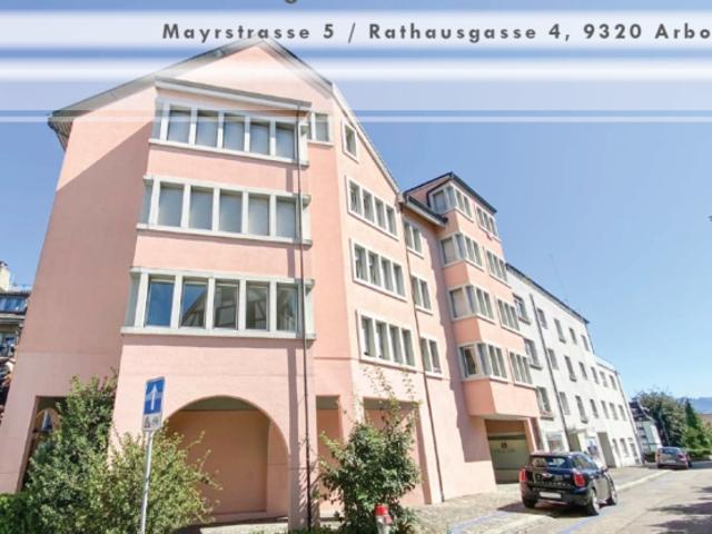 Großzügige 2.5 Zimmer Wohnung mit Style