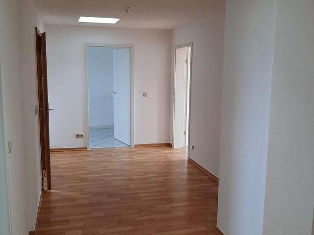 großzügige 3 RW Wohnung in Gera mit Balkon