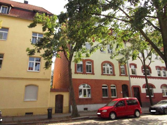 Großzügige 3 Raumwohnung im gemütlichem Vierparteienhaus in ruhiger Lage!