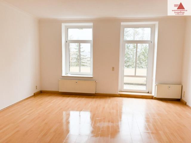 Großzügige 3 Raum Erdgeschosswohnung mit Balkon in Annaberg Buchholz!