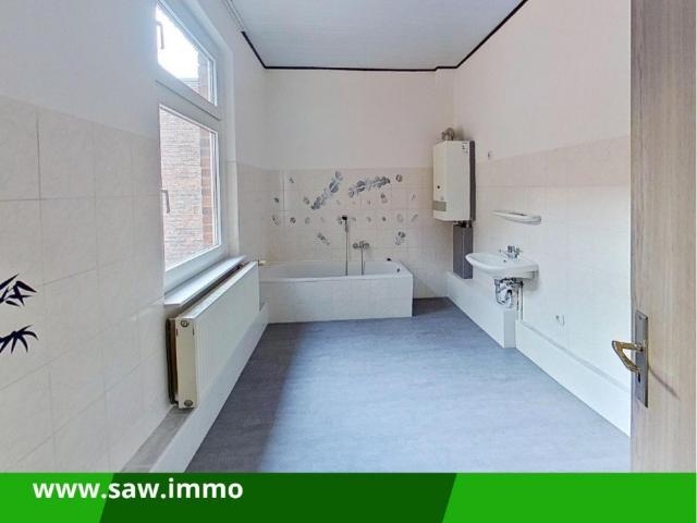 Großzügige 3 Raum Wohnung