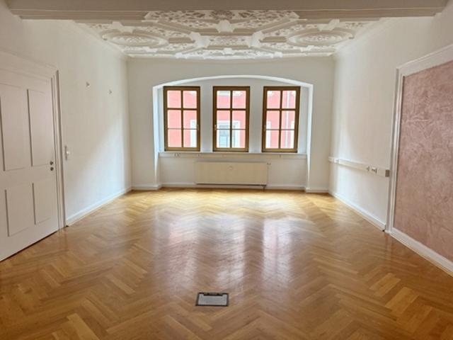 Großzügige 3 Raum Wohnung im Stadtkern