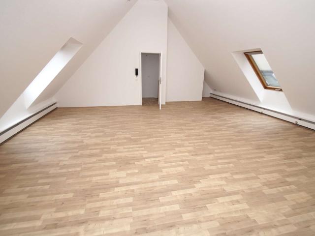 großzügige 3 Zi Maisonette Whg mit BALKON direkt am Markt | Künne Immobilien Gruppe