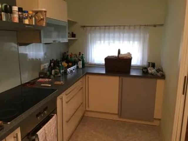 Großzügige 3 Zimmer Wohnung mit 143 m² Eigengarten & 12 m² Loggia