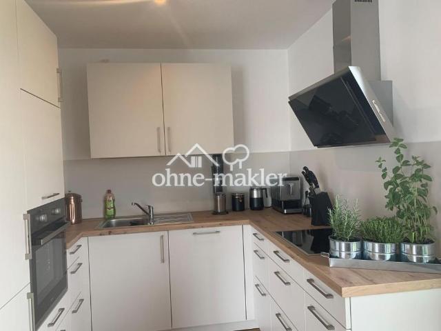 Großzügige 3 Zimmer Wohnung mit 27 m² Dachterrasse und Einbauküche in zentraler Lage von Bayerbach