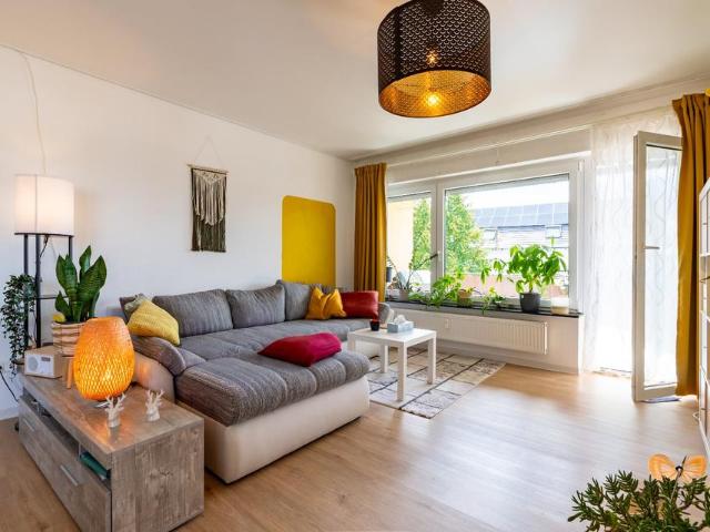 Großzügige 3 Zimmer Wohnung mit Weitblick