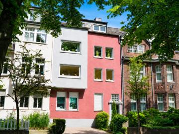Großzügige 3 Zimmer Wohnung mit zwei Balkonen und wunderbarem Grünblick in traumhafter Wohnlage!