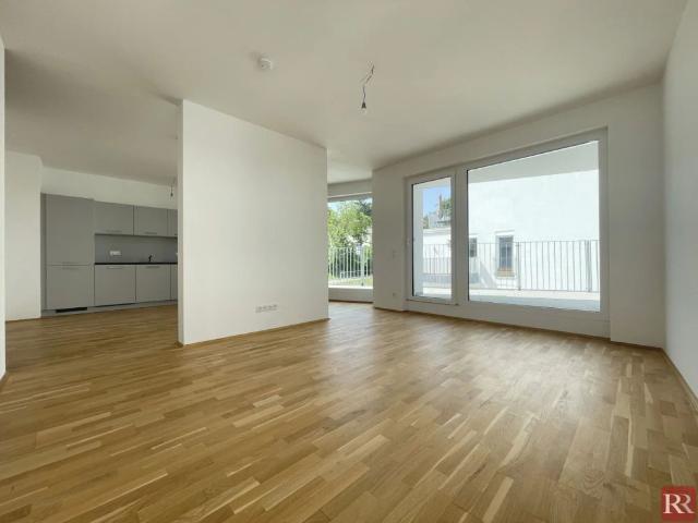 Großzügige 3 Zimmer Wohnung mit Balkon