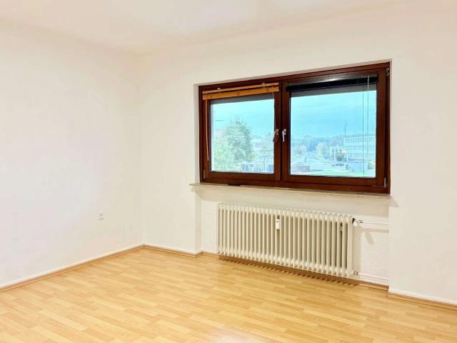 Großzügige 3 Zimmer Wohnung mit Balkon im Schiffenberger Tal in Gießen