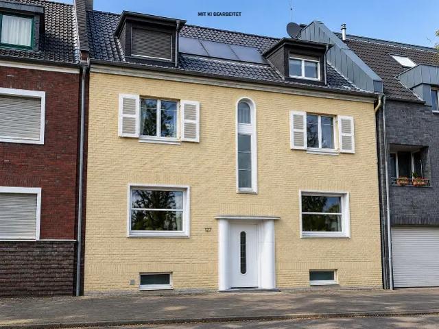 Großzügige 3 Zimmer Wohnung mit Balkon in zentraler Lage von Rheydt