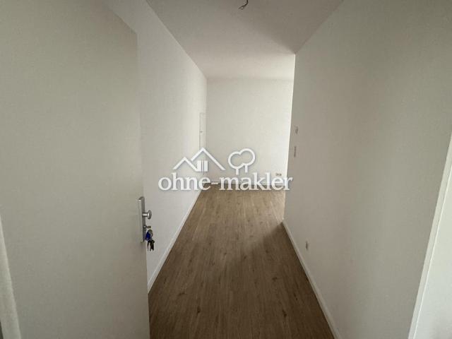 Großzügige 3 Zimmer Wohnung mit Balkon renoviert