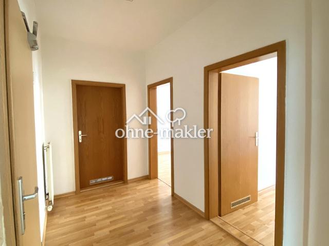 Großzügige 3 Zimmer Wohnung mit Balkon und Gartennutzung in Gera