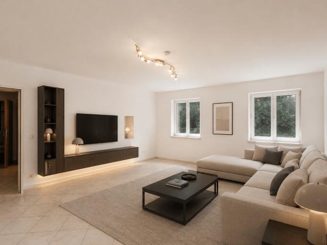 Charmante, große 3 Zimmer Altbwohnung mit riesigem Balkon und Parkplatz in Graz Geidorf