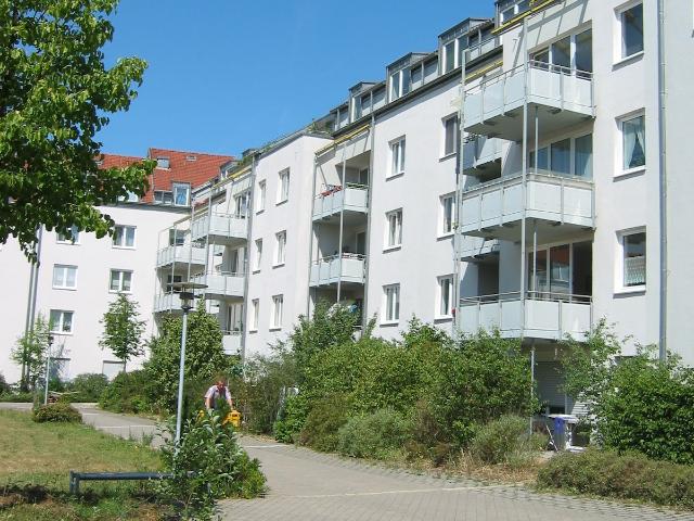 Großzügige 3 Zimmer Wohnung mit Blick ins Grüne