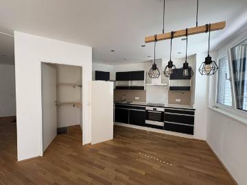 Apartment for rent in 6134 - Keller, Parkplatz