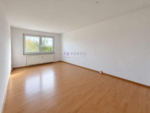 Großzügige 3 Zimmer Wohnung mit hellem Wohnambiente und viel Gestaltungsspielraum